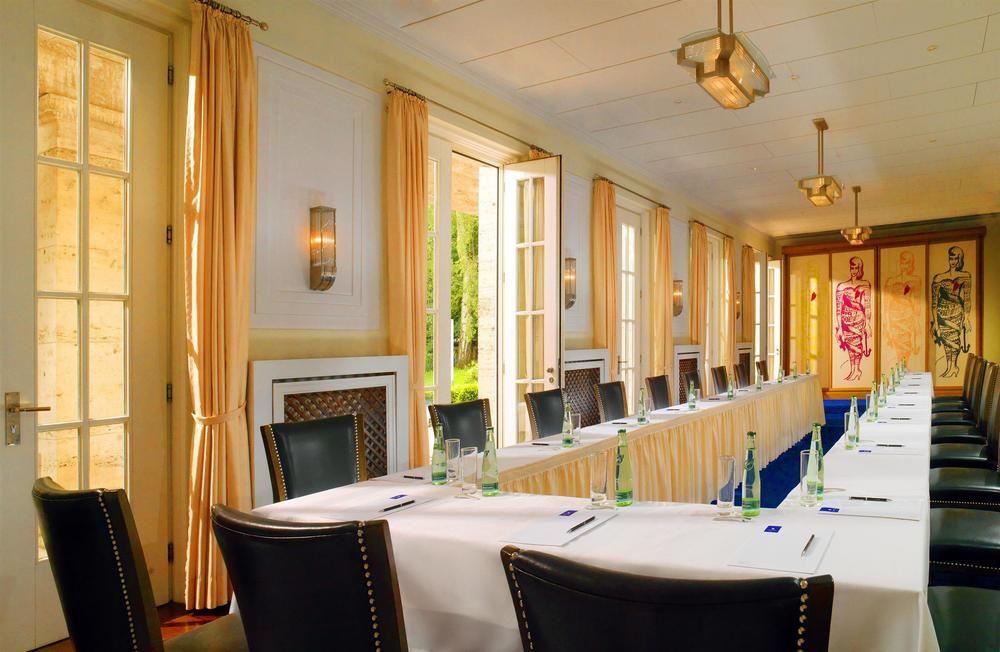 Hotel Elephant Weimar, Autograph Collection Экстерьер фото The Long Room