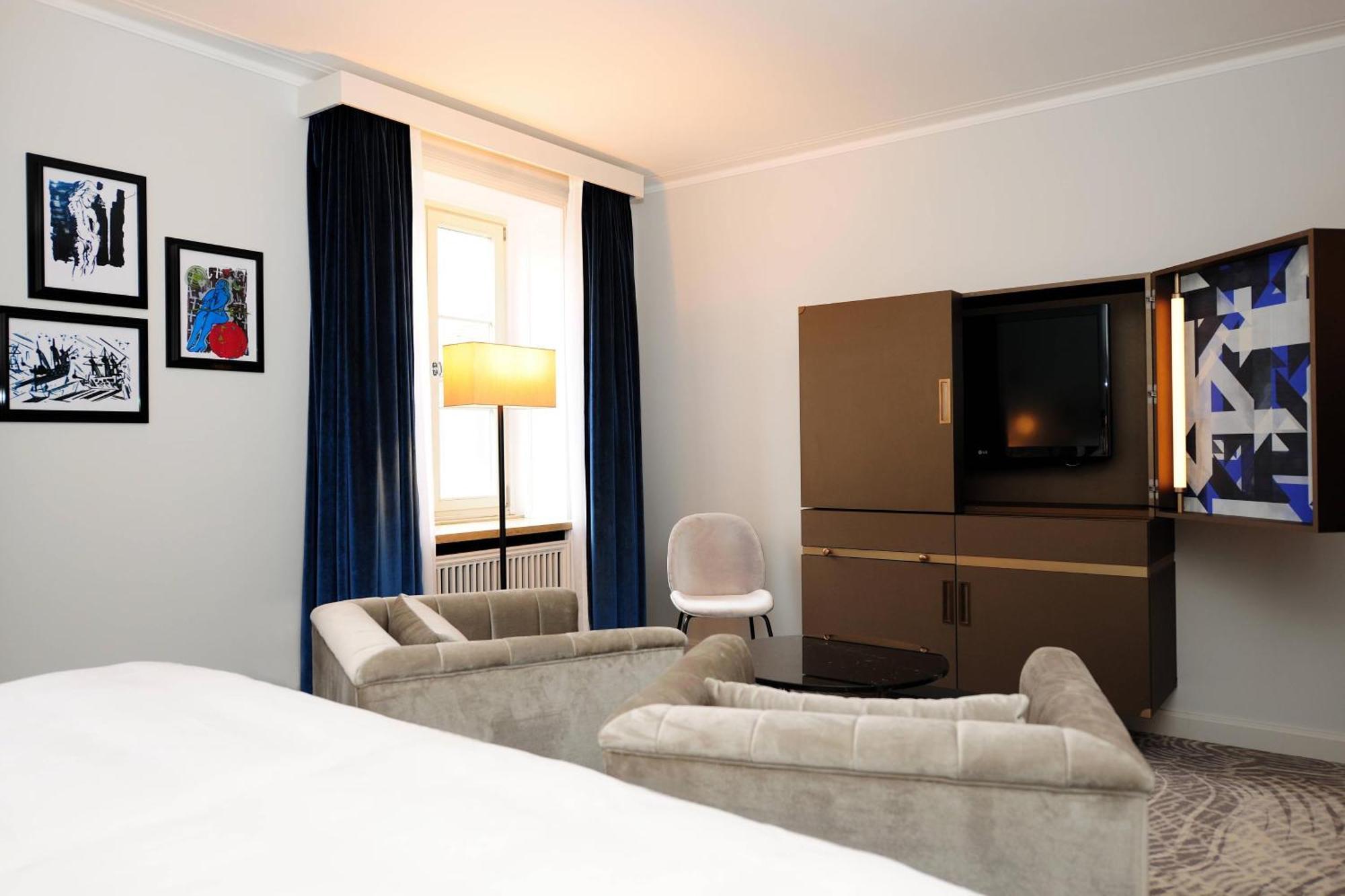 Hotel Elephant Weimar, Autograph Collection Экстерьер фото A room designed by the students